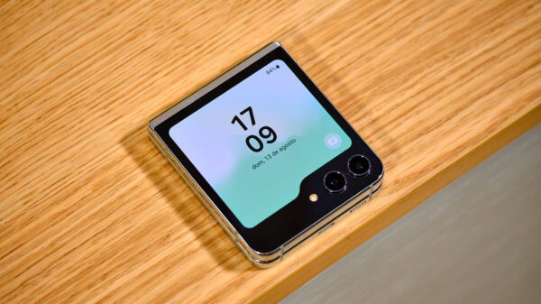 Nuevo Galaxy Z Flip 5 de 512GB - Diseño Innovador y Potencia Increíble - Image 5