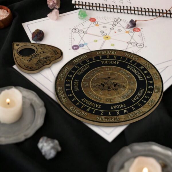 Kit para sesiones y rituales Tabla Ouija de Madera con Símbolos Místicos - Image 7